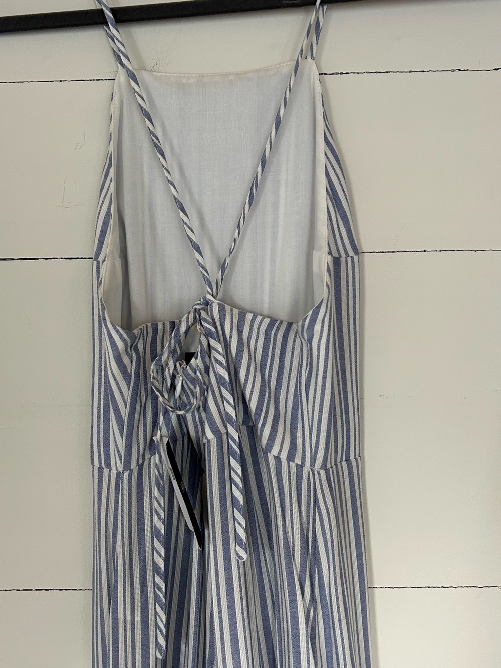 NWT Forever 21 Blue and White Striped Spaghetti Strap Jumpsuit, Size Small - Picture 3 of 6